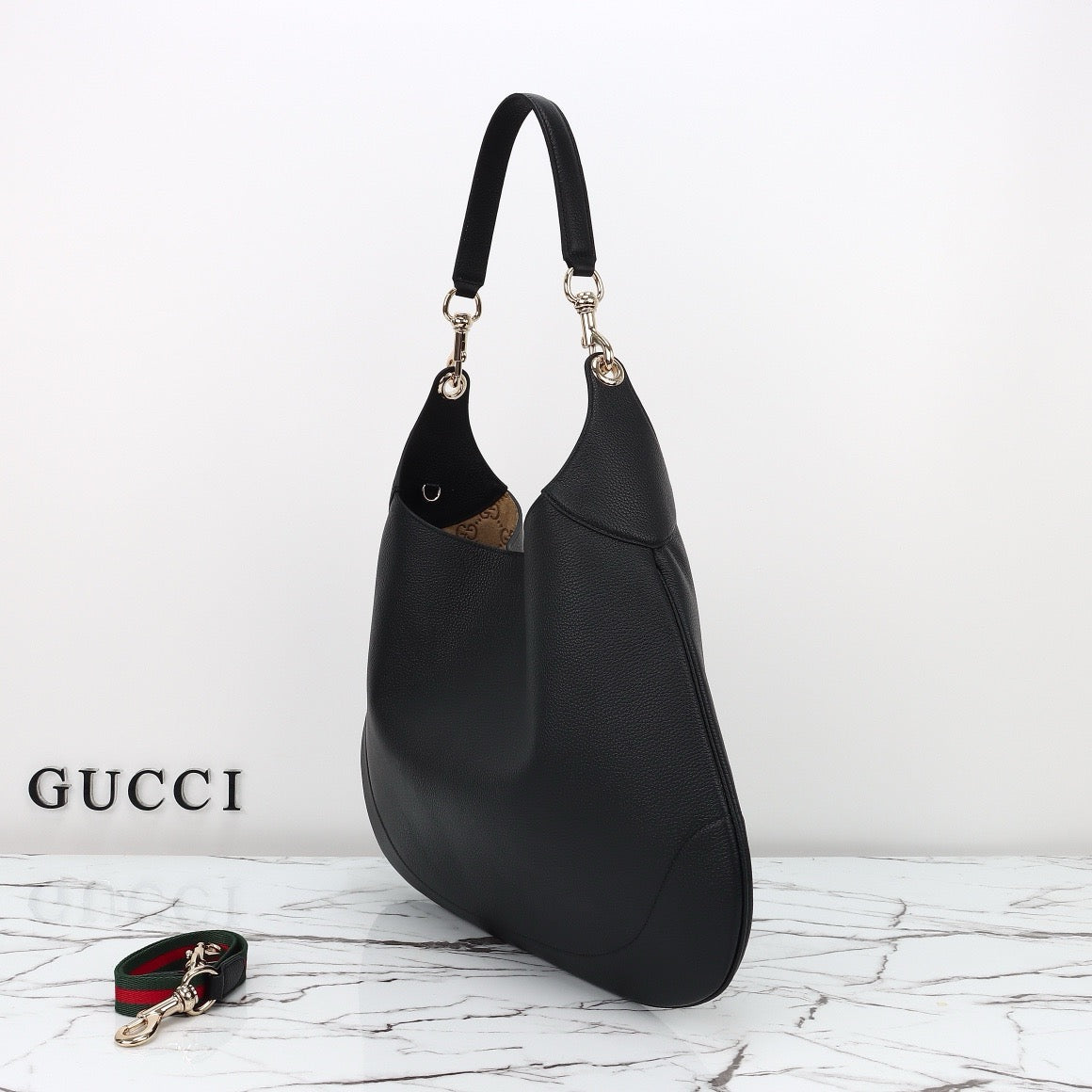 GUCCI B MEDIUM SHOULDER BAG