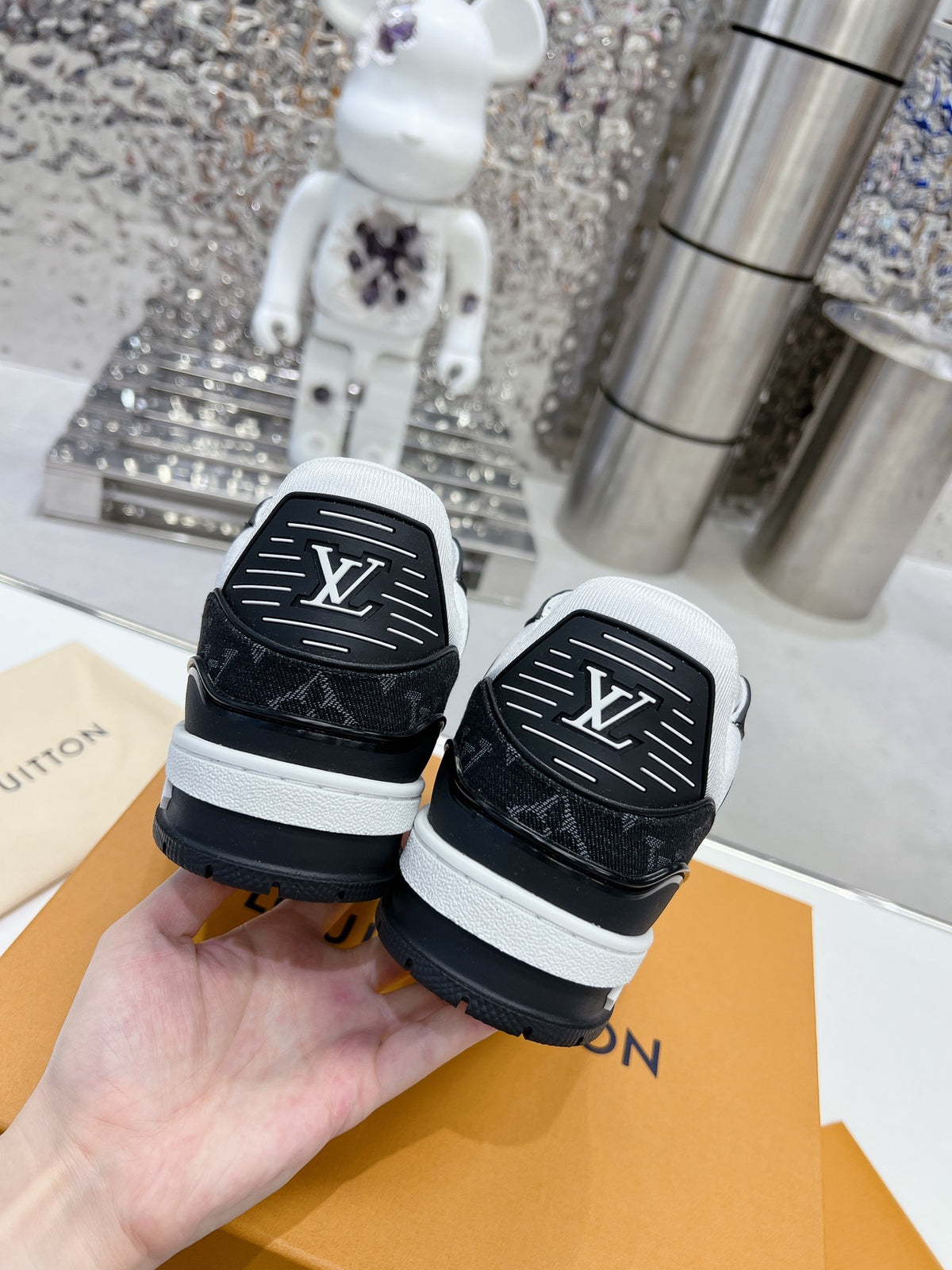 LV TRAINERS