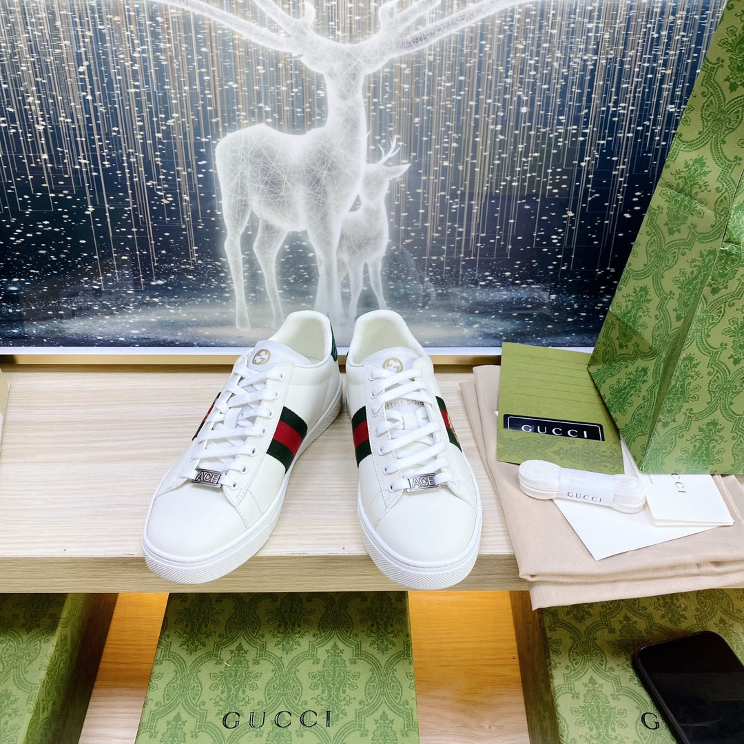 GUCCI SNEAKERS