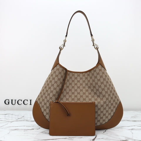 GUCCI B MEDIUM SHOULDER BAG