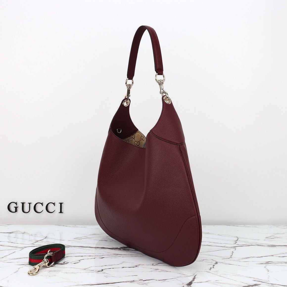 GUCCI B MEDIUM SHOULDER BAG