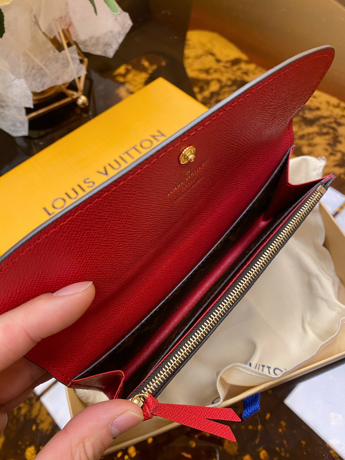 LV WALLET