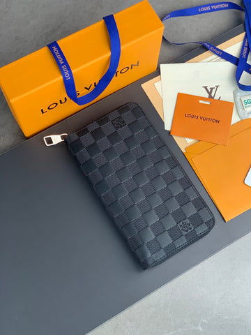 LV ZIPPY DAMIER