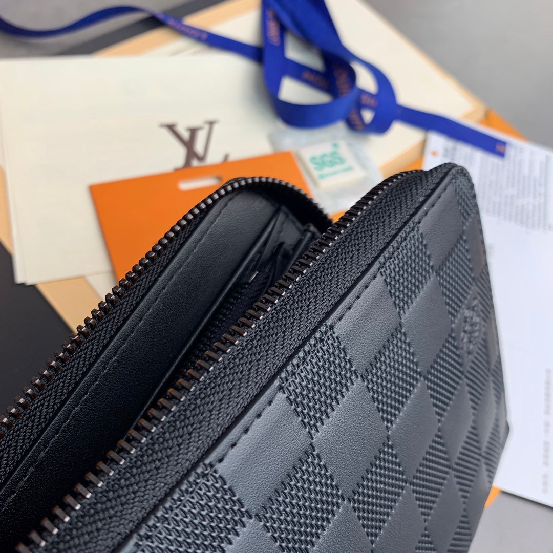 LV ZIPPY DAMIER