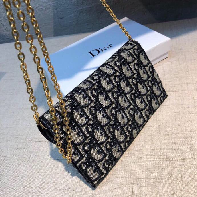 DIOR WALLET