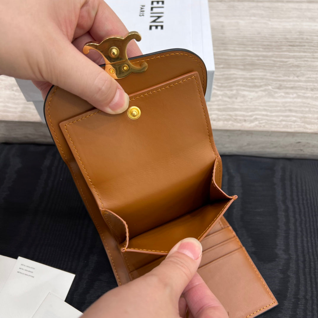 𝐂𝐄𝐋𝐈𝐍𝐄 𝐓𝐑𝐈𝐎𝐌𝐏𝐇𝐄 SMALL WALLET