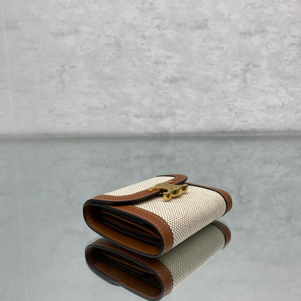 𝐂𝐄𝐋𝐈𝐍𝐄 𝐓𝐑𝐈𝐎𝐌𝐏𝐇𝐄 SMALL WALLET